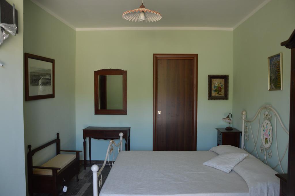 Agriturismo Donna Beatrice ビアンコ 部屋 写真